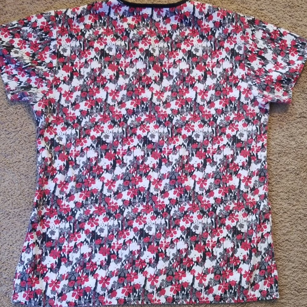 Scrub top - Picture 5 of 5